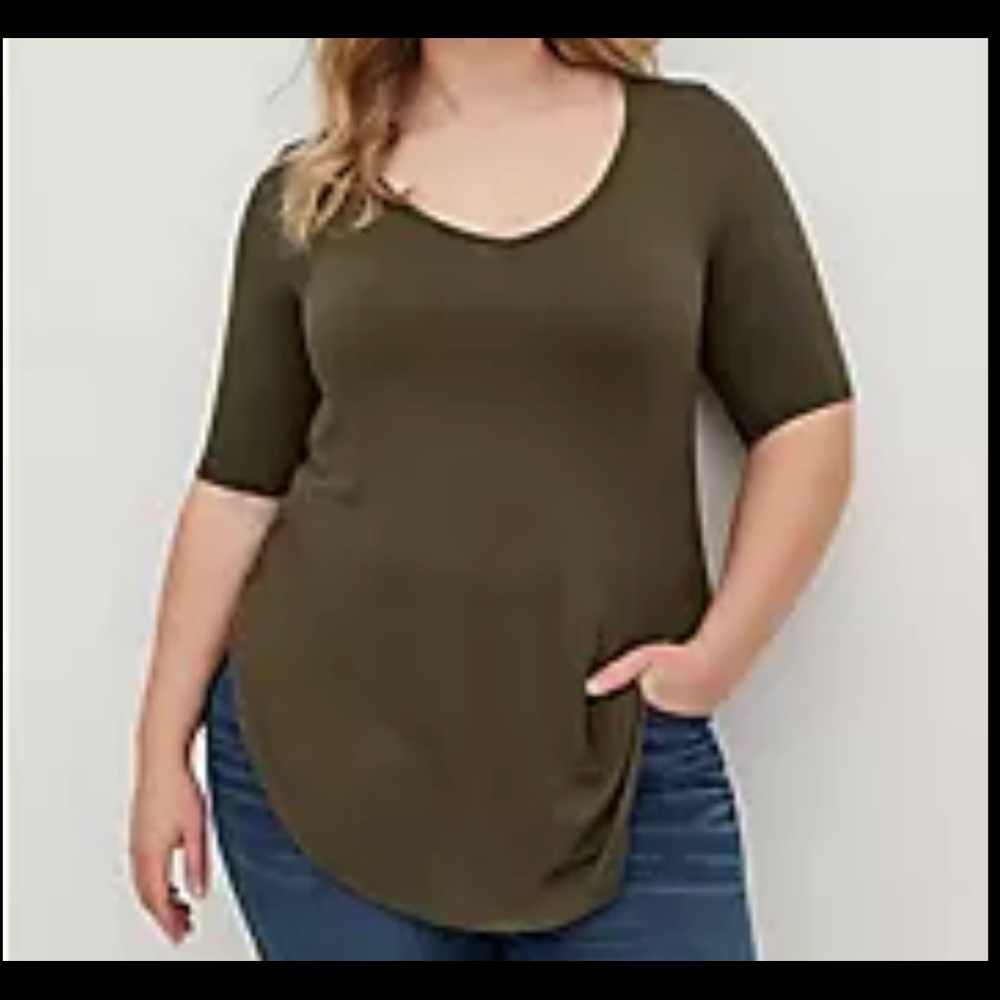 NWOT Torrid Super Soft Knot Favorite V-Neck Tunic Size 3 Olive Green